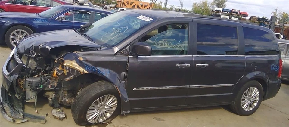 2015 Chrysler Town & Country Fuel Filler Door Round Gas Cap in PAU Gray - Image 4 of 4