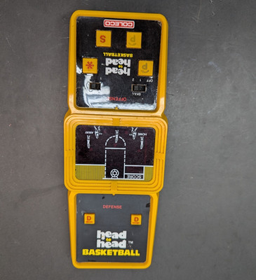 Vintage Coleco Electronic HEAD TO HEAD BASKETBALL Game 1980 Tested Not Working