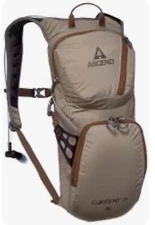 NEW Bass Pro Shops Ascend Current 4L Hydration Pack 4 Liter Water Backpack Hike