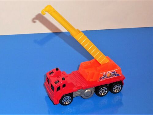 Matchbox 1 Loose 2004 Construction 5 Pack Rescue Crane Red w/ Extending Crane - Picture 1 of 3
