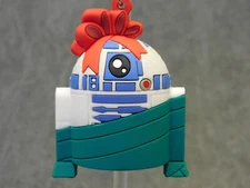 Star Wars Christmas NEW * R2-D2 Gift Wrapped Clip * Blind Bag Monogram Key Chain