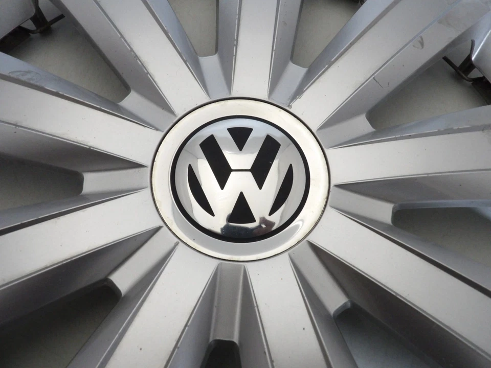 2011 2012 2013 2014 VW VOLKSWAGEN JETTA 15" GENUINE OEM HUBCAP - Image 3 of 4