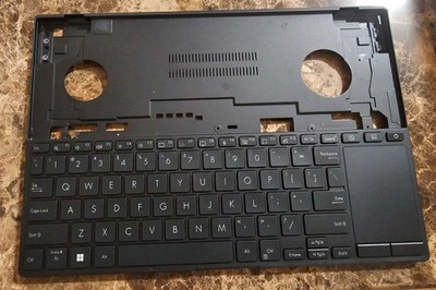 ASUS ZENBOOK PRO 14 DUO OLED UX8402 Keyboard with touch pad