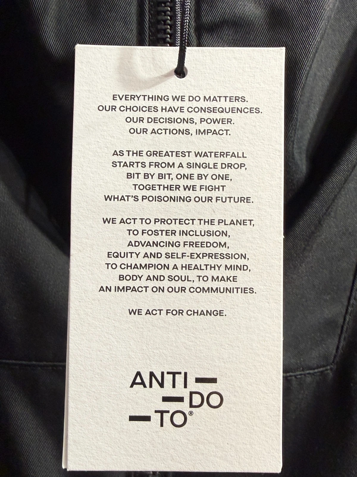 ANTI-DO-TO Unisex XL Black Hooded Rain Jacket  Made in Italy MSRP $250.00  #104 image 14