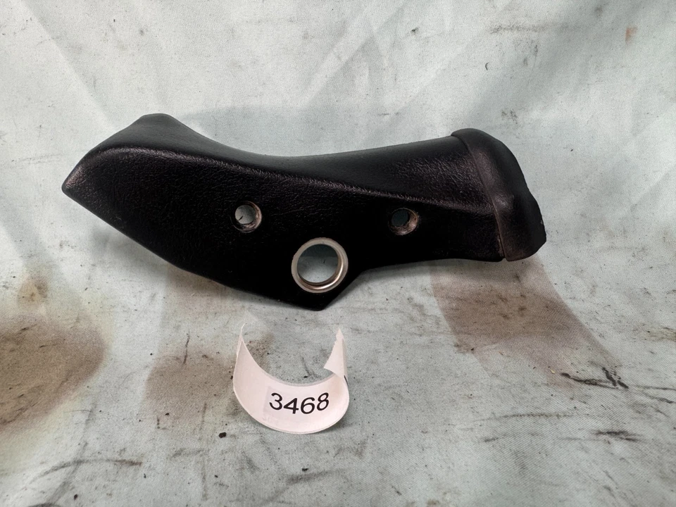 87-90 Nissan Pulsar NX Body Cover Side Trim Left Right 76964-80M00 76966-80M00 - Image 2 of 4