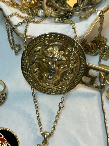 Vintage goldfarbenes Modeschmuck Konvolut: goldfarbene mystische Eule & Pfau - Bild 8 von 24