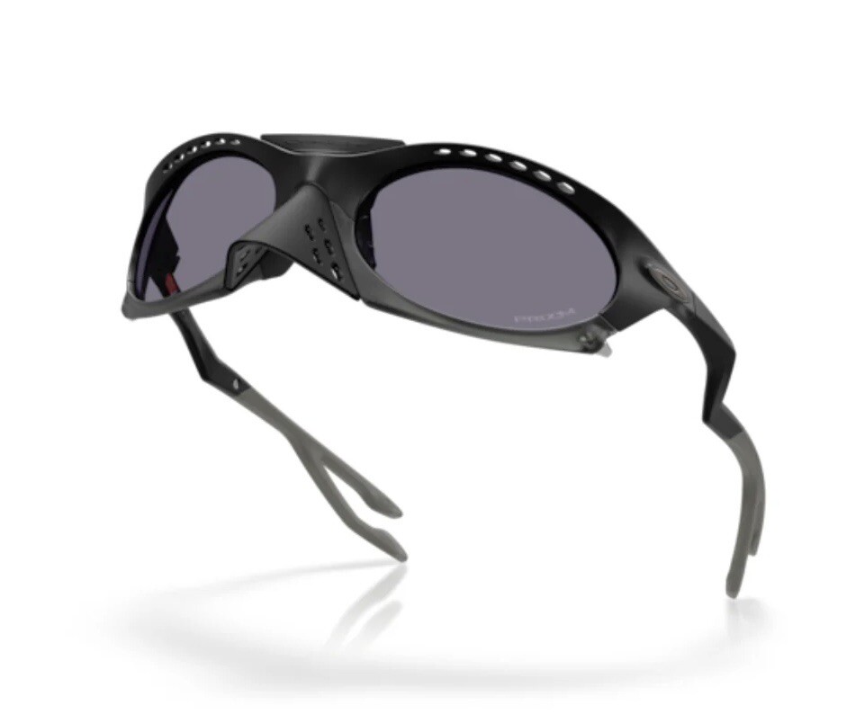 小物 OAKLEY PLANTARIS BLACK TRAVIS SCOTT Oakley PLANTARIS Matte Blk PRIZM Grey TRAVIS SCOTT Nose