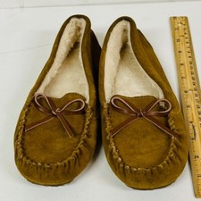 Secret Treasures Shoes Womens Size 6 Slip On Moccasins Slippers Brown