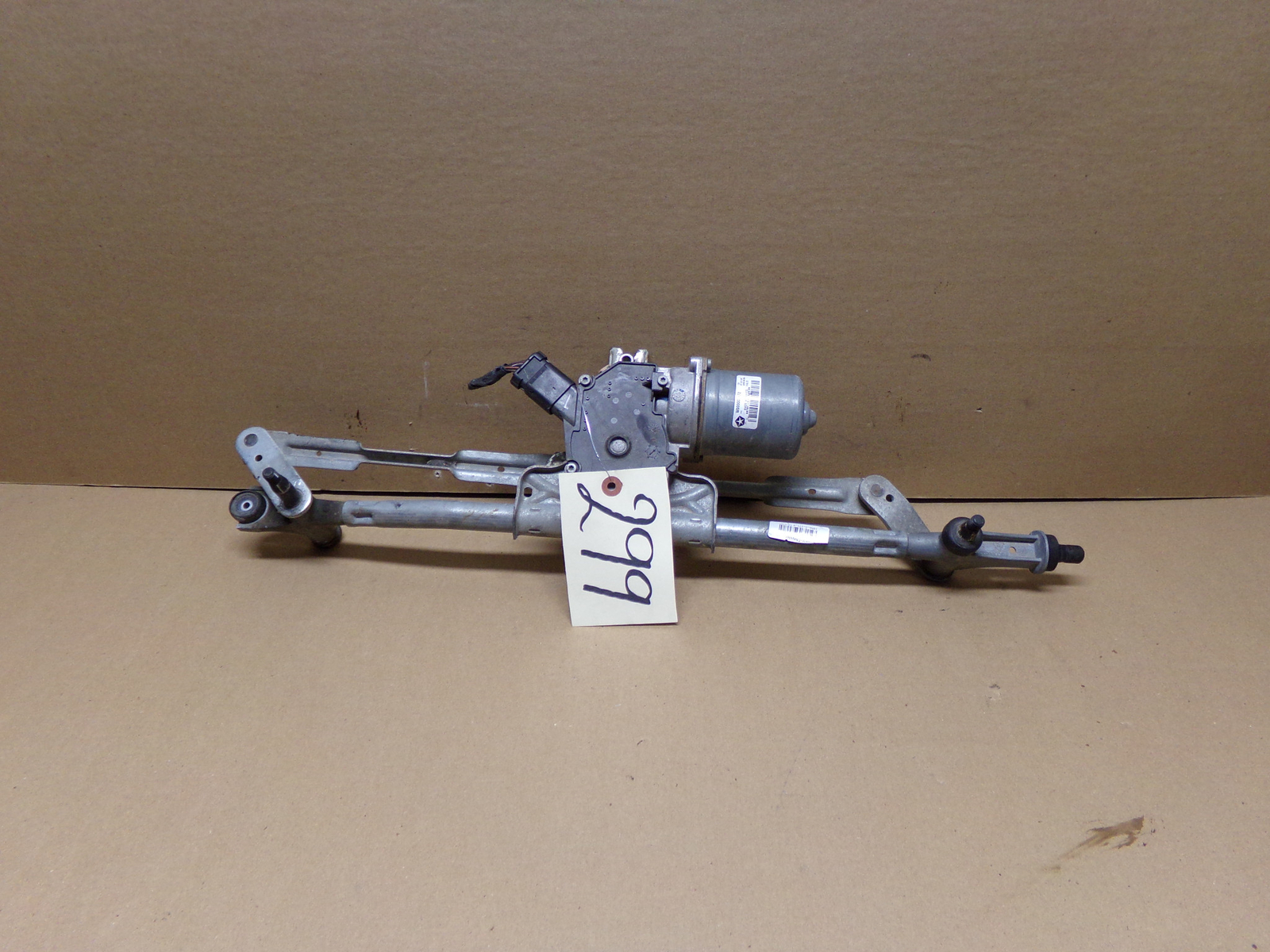 11 12 13 14 15 16 Dodge Caravan FRONT Used Wiper Motor Linkage Transmission #299
