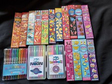SMIGGLE SCENTED PENCILS OR PENS- PACK OF 4 HB OR PACK OF 12 COLOURED - BRAND NEW