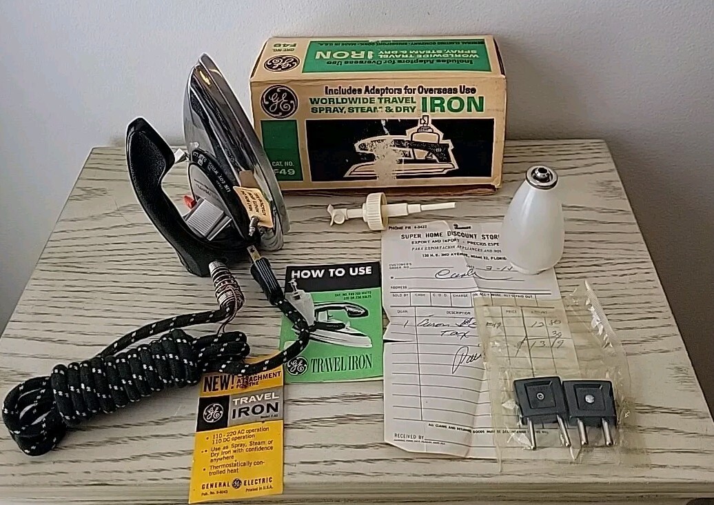 Vintage GE Spray Steam & Dry Travel Iron W/Overseas Adapters F49 Tags Still On