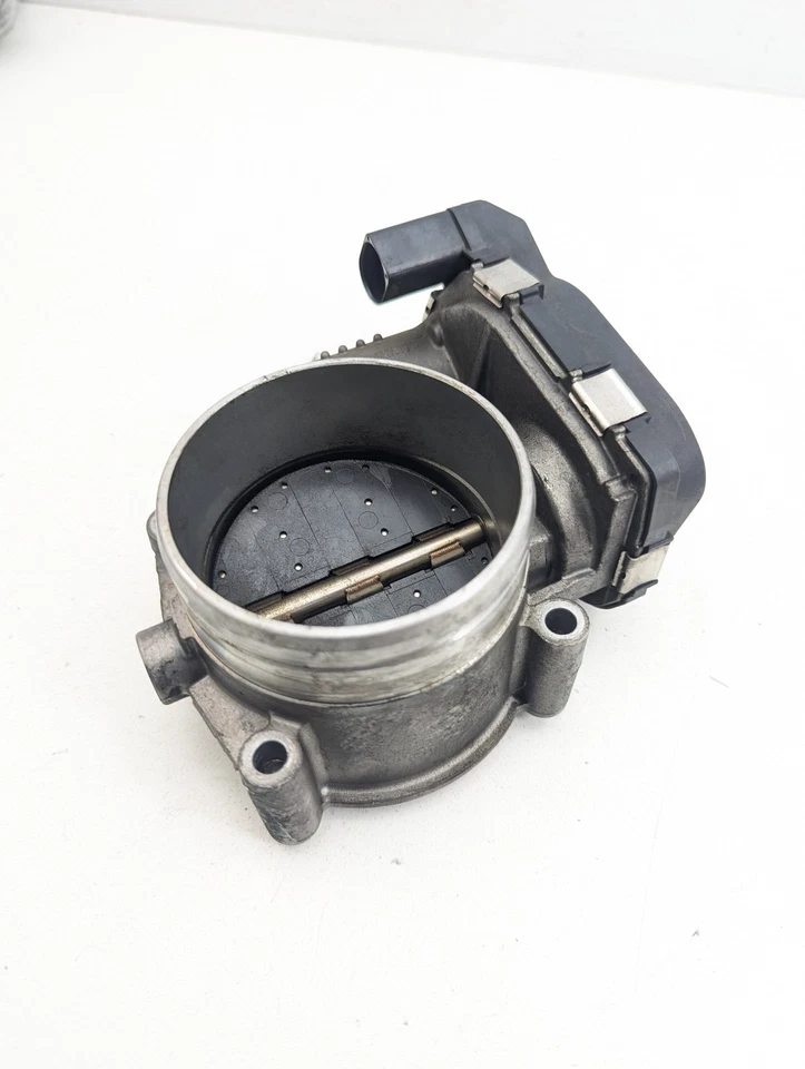 AUDI Q7 2007-2009 CUERPO DEL ACELERADOR DEL MOTOR 03H133062 OEM Foto 4 de 4