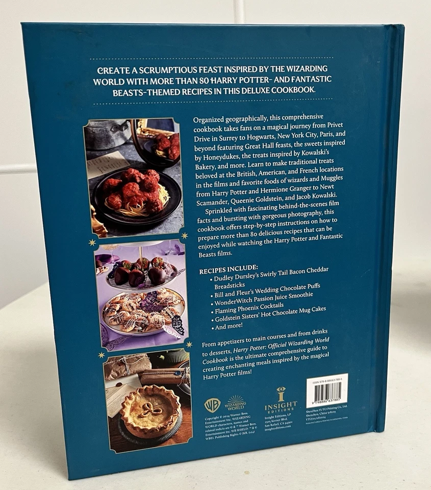 Harry Potter and Fantastic Beasts Official Wizarding World Cookbook LIKE NEW - Image 2 of 4