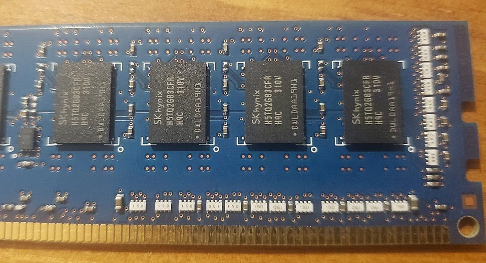 6 LOT Hynix 12GB 6x2GB DIMM 1333 PC3 DDR3 10600 ECC RAM Memory HMT325U7CFR8C-H9 - Image 4 of 4