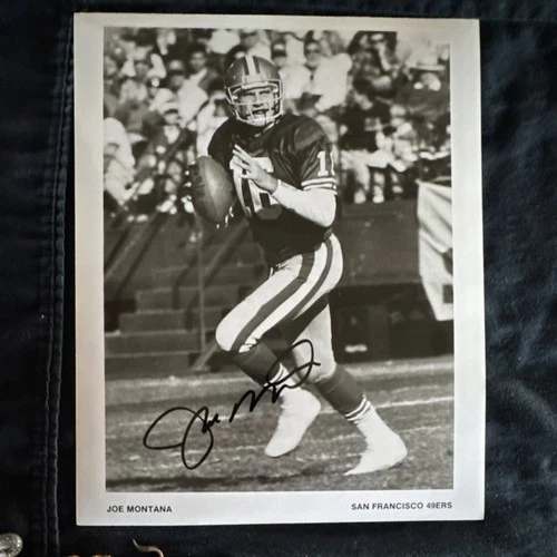 Joe Montana San Francisco 49ers Original Autographed Football Photo