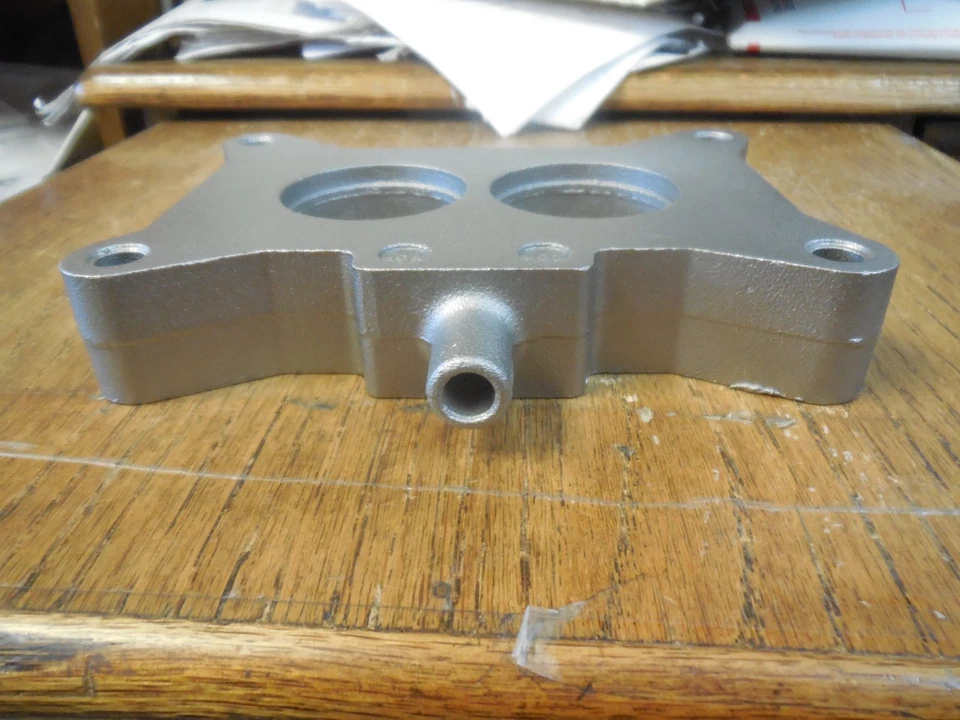 1965 FORD MUSTANG FAIRLANE 289 2V CARBURETOR TO INTAKE SPACER PLATE - Image 2 of 4