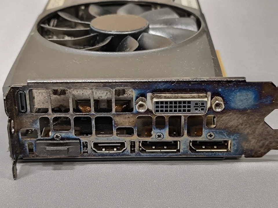 EVGA GeForce GTX 960 4GB Graphics Card - Used, Working - Image 4 of 4