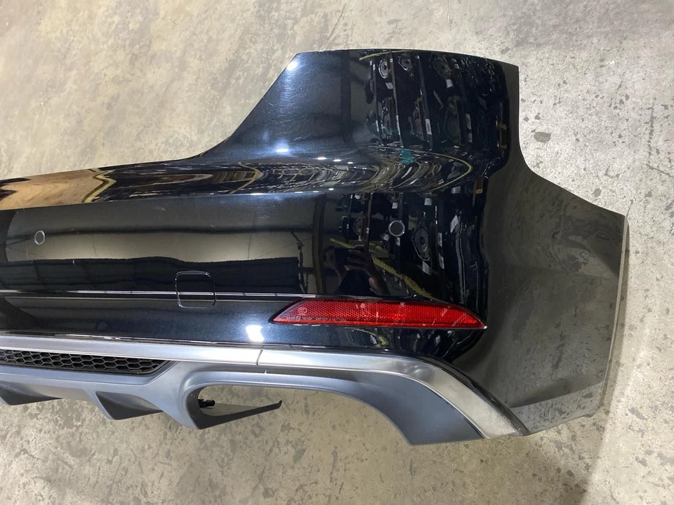 2018 2019 B9 Audi S5 A5 Sline OEM Rear Bumper Mythos Black LY9T Park Assist (TL) Foto 4 de 4