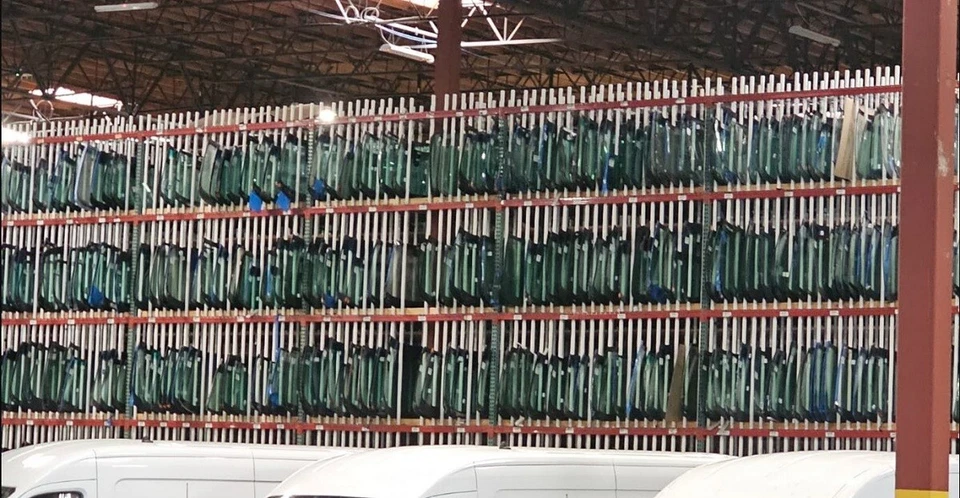 适用于雪佛兰 Celebrity 87-88 2 门轿跑车前挡风玻璃挡风玻璃 — 第 3/4 张图片