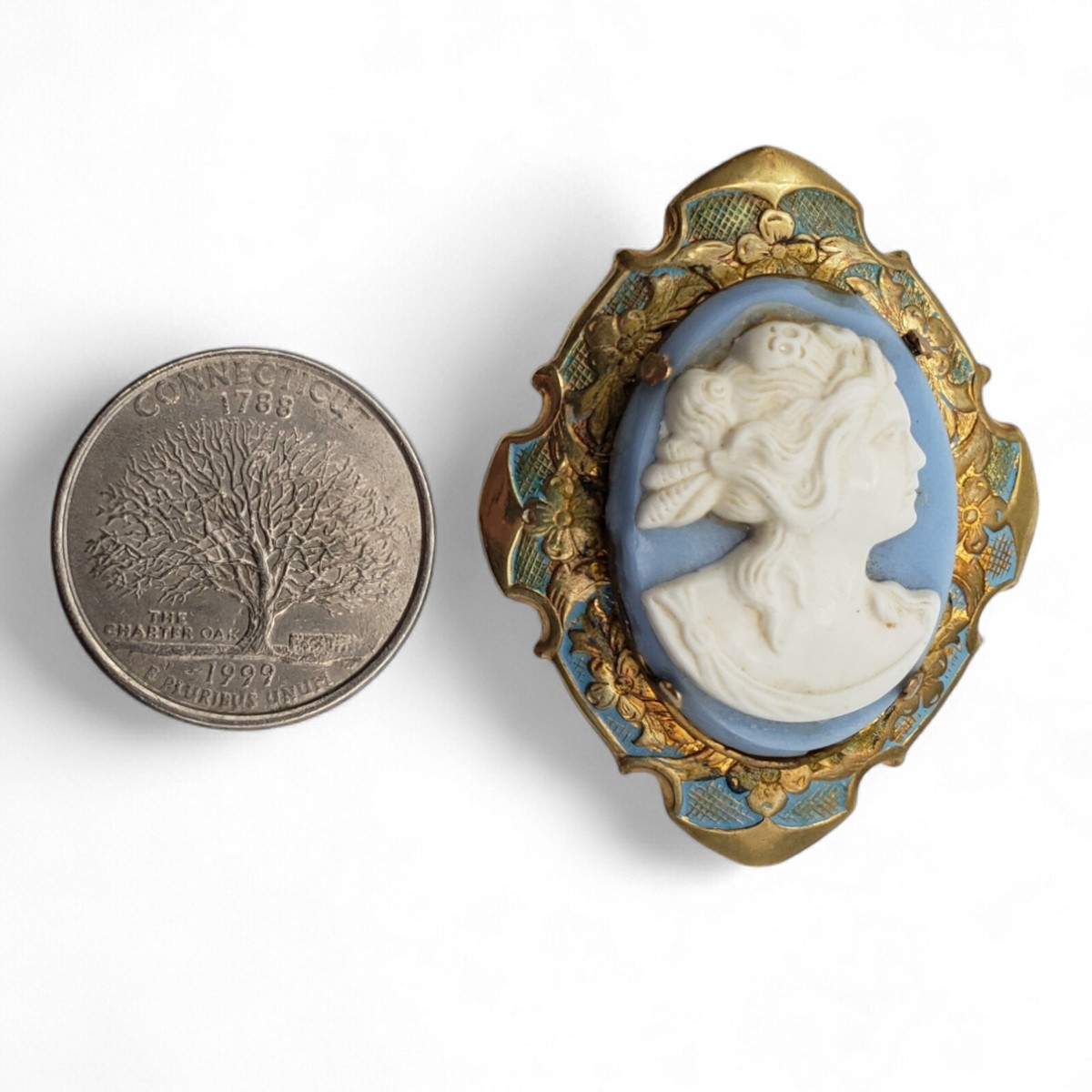 サイン入り景品　CAMEO s-l1200.jpg