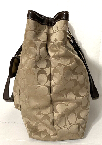 Coach C1261-F19262 Braun Signatur Satin Umhängetasche Beuteltasche Schultertasche (12"x12"x4") - Bild 6 von 11