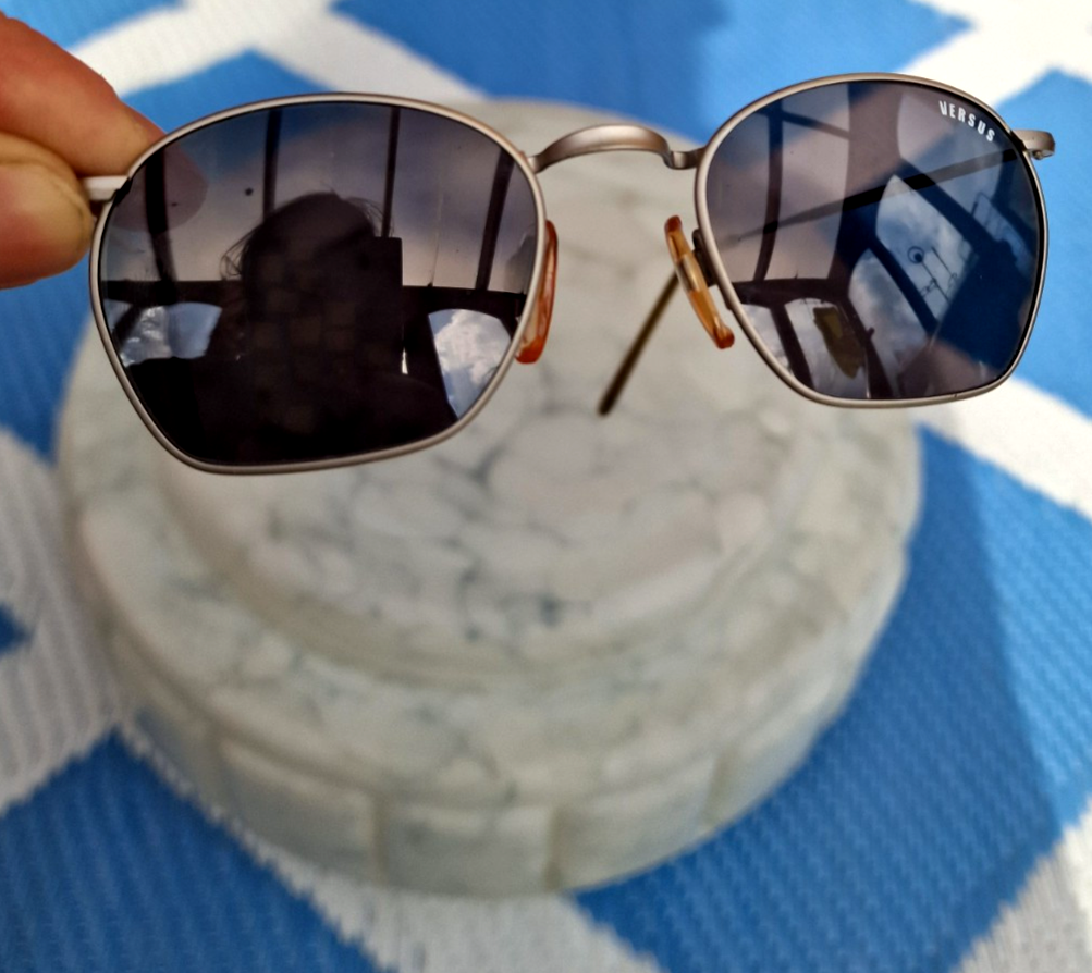 Vintage ' Versace Versus E59 Sunglasses .22 ' Blue G15 Liam