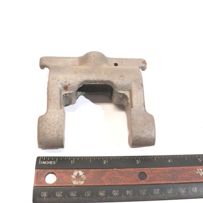 1947-48-49-50-51-52-53-54-55 KAISER FRAZER NOS CLUTCH RELEASE FORK KF# 200215