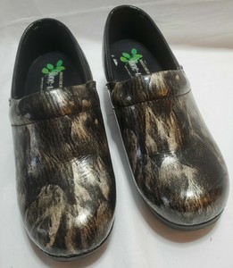 skechers tone up clogs