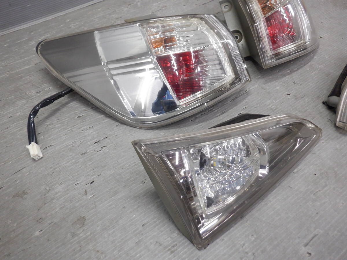 Toyota Caldina AZT241 ZZT241 ST246 Tail Lights Rear Lamps set JDM