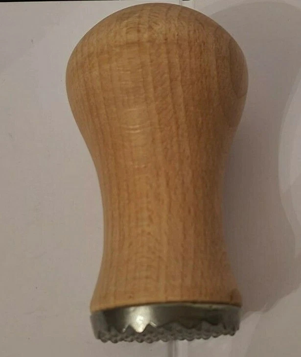 T&G FSC Beech Meat Tenderiser/Crusher - Image 3 of 4