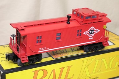 Rail King 30-7714 Texas & Pacific Semi-Scale Lighted Caboose O-scale in orig box