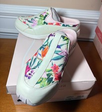 Size 9.5 WW WIDTH EASY SPIRIT WOMEN'S TRAVELTIME CLASSIC MULE CLOGS