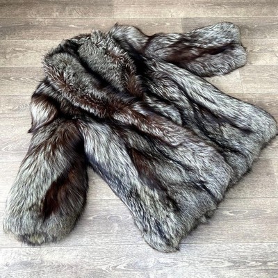 ROYAL SAGA FOX Silver Fox Fur Coat Actress Collar Japan Auth Size US M