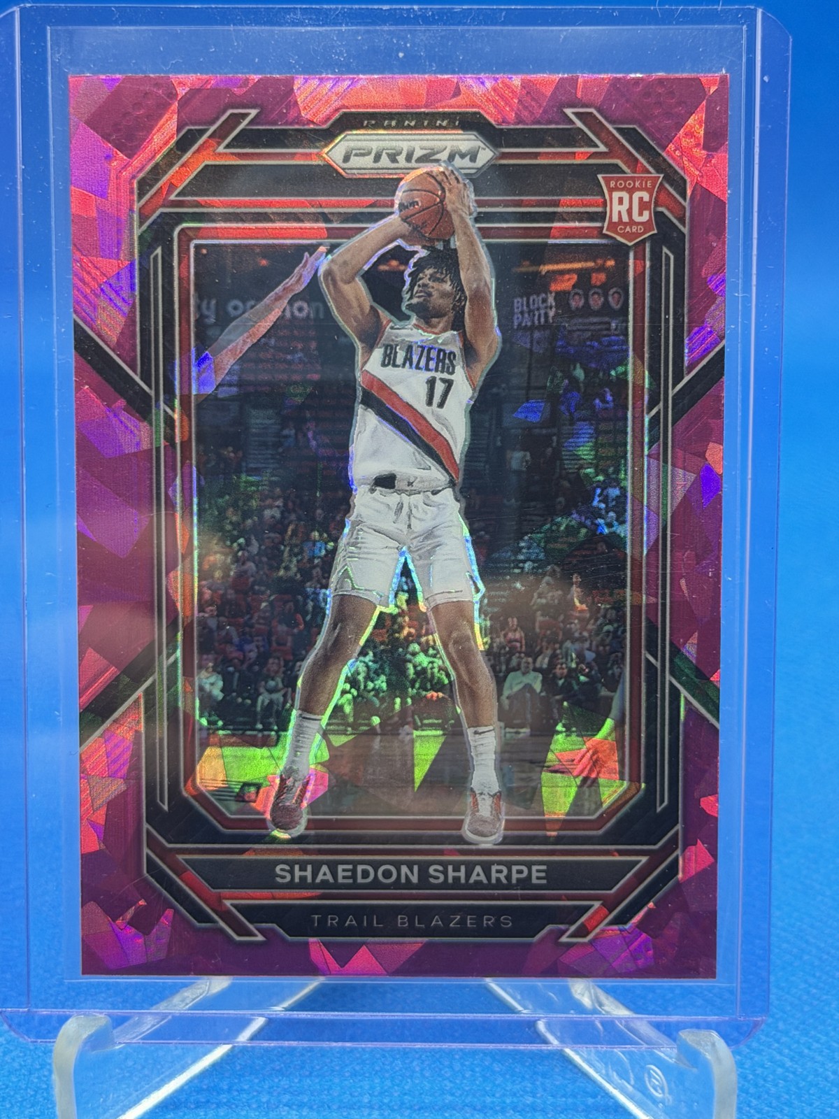 2022-23 Panini Prizm - Shaedon Sharpe #250 Pink Ice Prizm (RC)