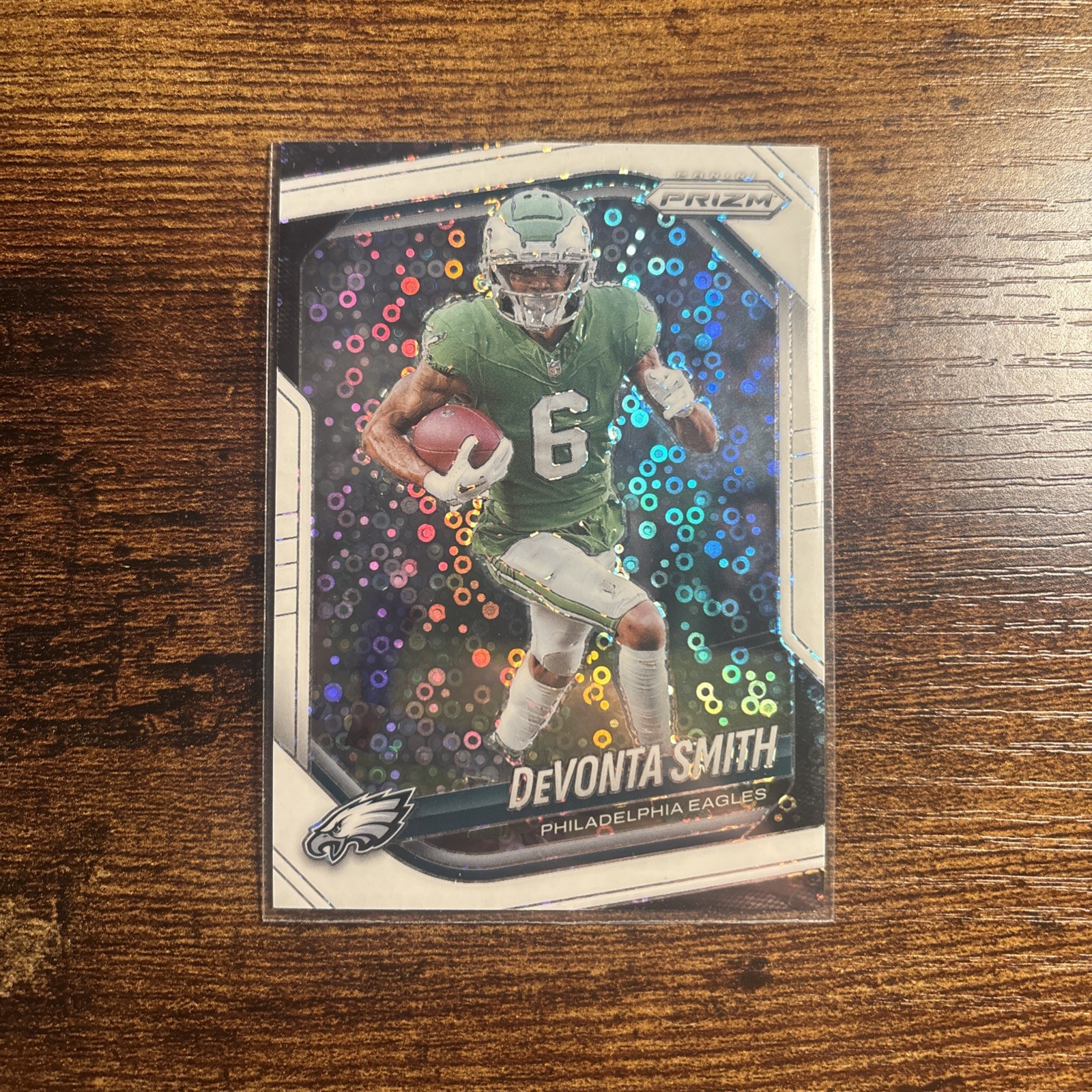 2025 Panini Prizm - DeVonta Smith #70 White Disco Prizm