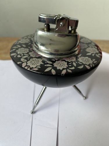 Vintage 60s Atomic Sputnik Era Ufo Table Lighter Wood & Chrome Tripod Legs - Picture 5 of 6