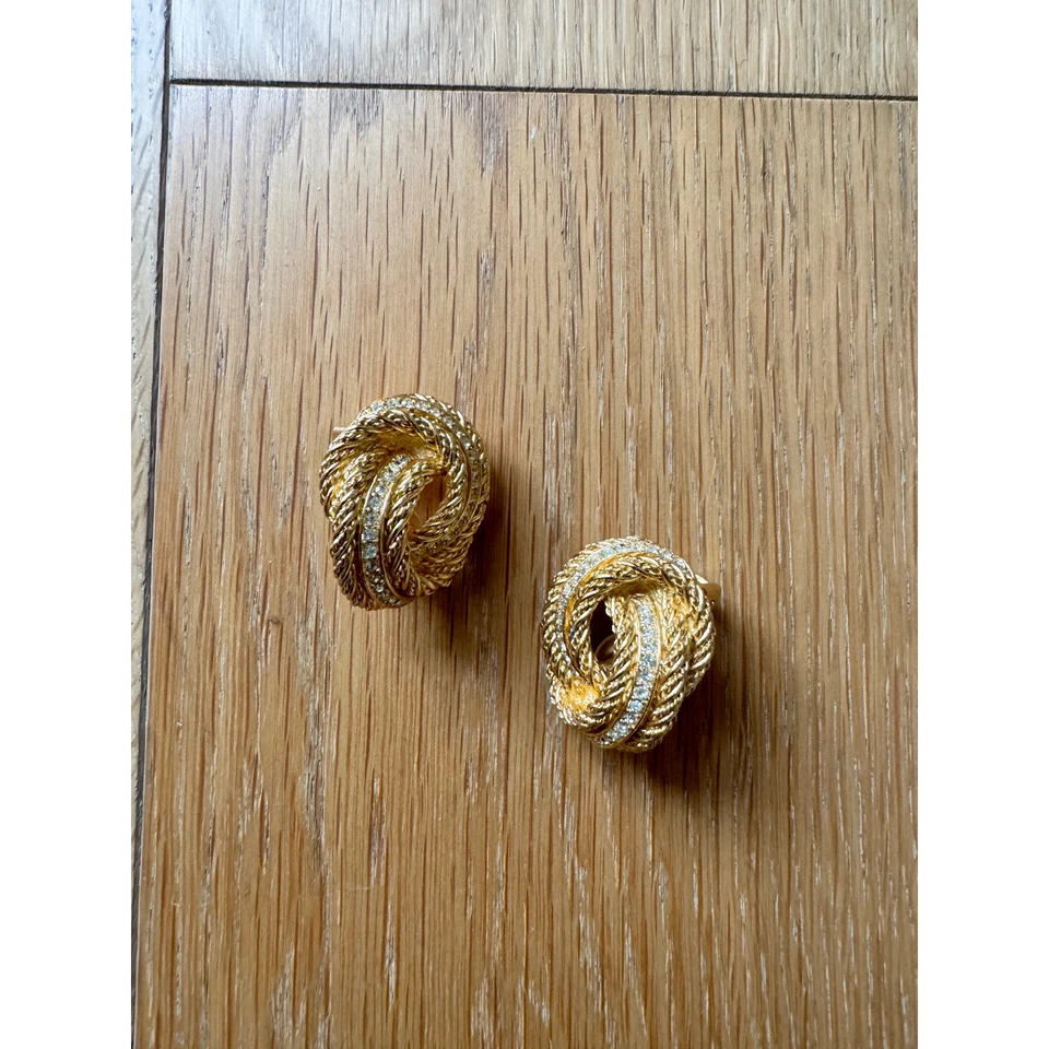 Pendientes Christian Dior con piedras Foto 3 de 4