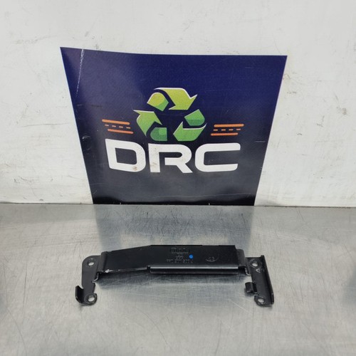 VWAG AUDI A5 B8 8T 2009-2014 ECU VERRIEGELUNGSBÜGEL HALTER 8E0907500J