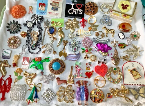 Vintage Costume Jewelry Lot Pins & Brooches 64 Pieces All Wearable or For Crafts