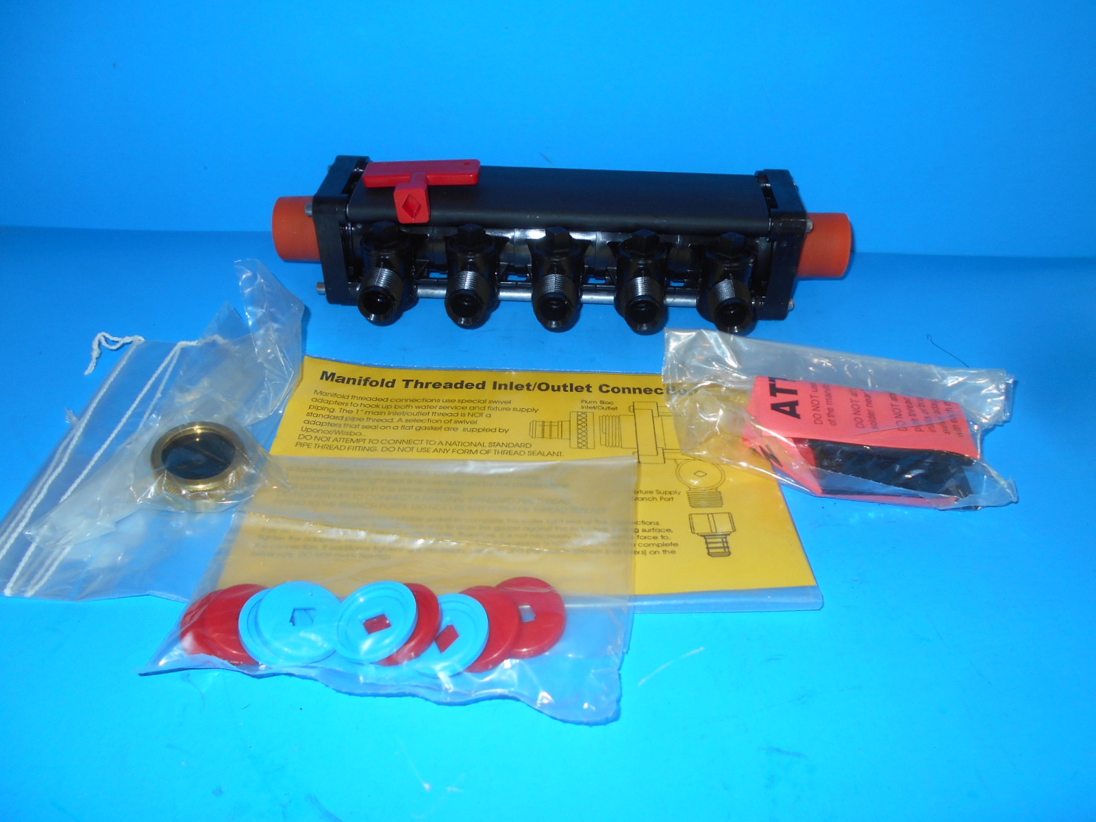 *UPONOR WIRSBO SSC VALVED MANIFOLD KIT 5 OUTLET WITH 1/2" NPSM FREE