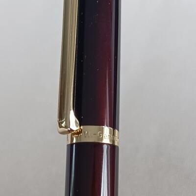 Stylo Plume Elysee Plaqué Or - Fabriqué En Allemagne - Neuf Ancien Stock (NOS)
