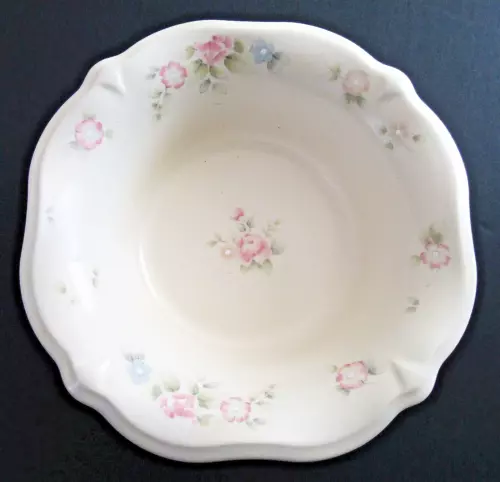 Pfaltzgraff Vintage TEA ROSE 10" Ruffled Serving Bowl