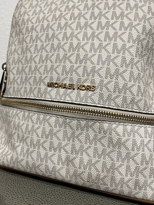 Michael Kors 30S7GEZB1B Women's Backpack Rhea Zip Medium - Vanilla
