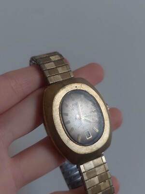 Vintage OVAL Waltham 17 Jewel Mens Mechanical Watch Gold  display picture 3
