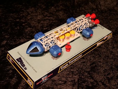 SIXTEEN 12 RETRO SPACE: 1999 EAGLE FREIGHTER DIE-CAST 