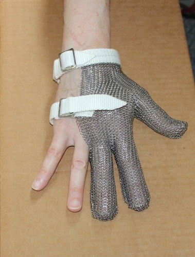 Whiting Davis 213 Stainless Steel Cut Resistant Safety Glove Mens Size Small
