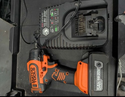 MATCO 20v 3/8 Brushless High Power Impact Wrench Kit -Orange