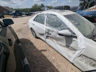Used Fuse Box Engine fits: 2016 Cadillac Cts 2.0L ID 23218143 Grade A