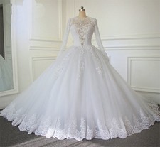 Luxury Wedding Dresses Beading Long Sleeves Scoop Neck Bridal Gown Court