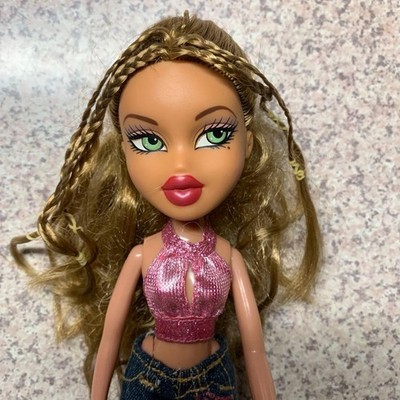Bratz Yasmin Puppe blonde geflochtene Haare